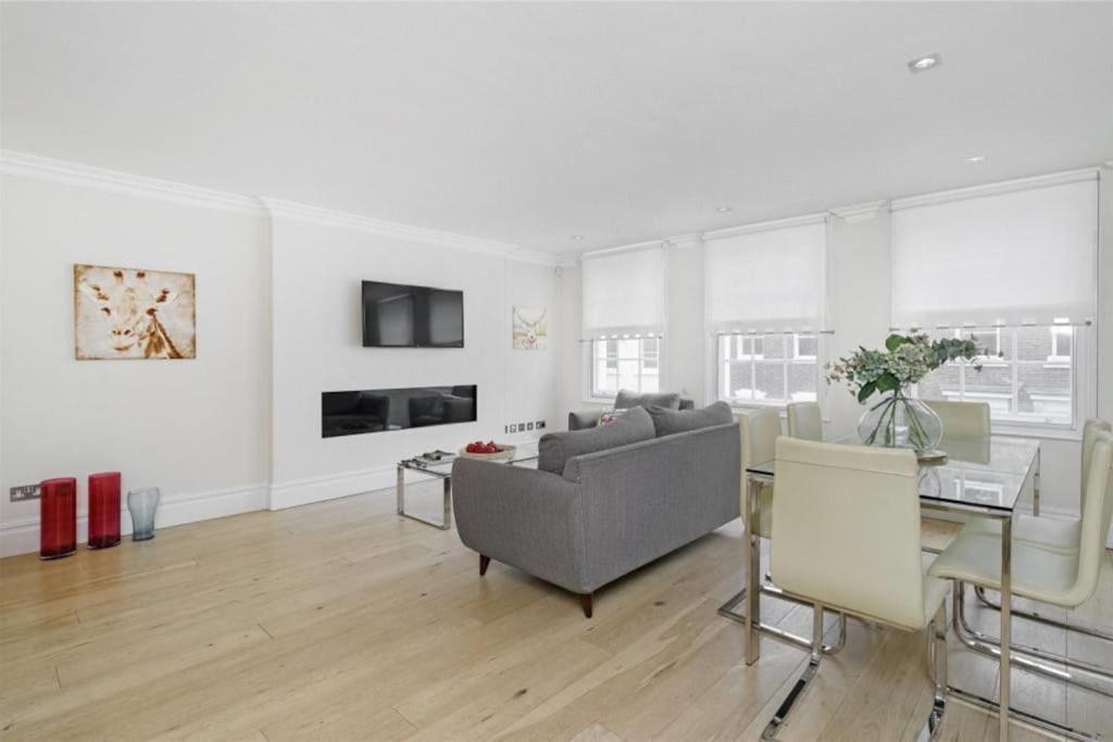 Appartamento Stunning 2 Bed - Bond Street And Selfridges! Londra Esterno foto